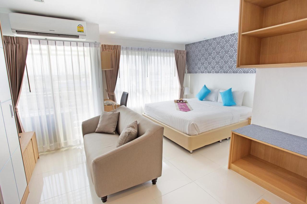C-House & Residence Hotel Amata City Pluak Daeng Esterno foto